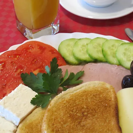 & Bistro Lefterova Pensiune 3*