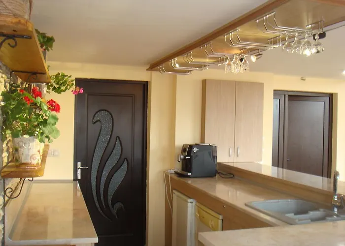 & Bistro Lefterova Kotel