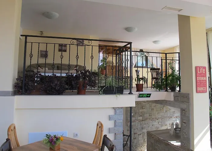 Gæstehus & Bistro Lefterova Kotel